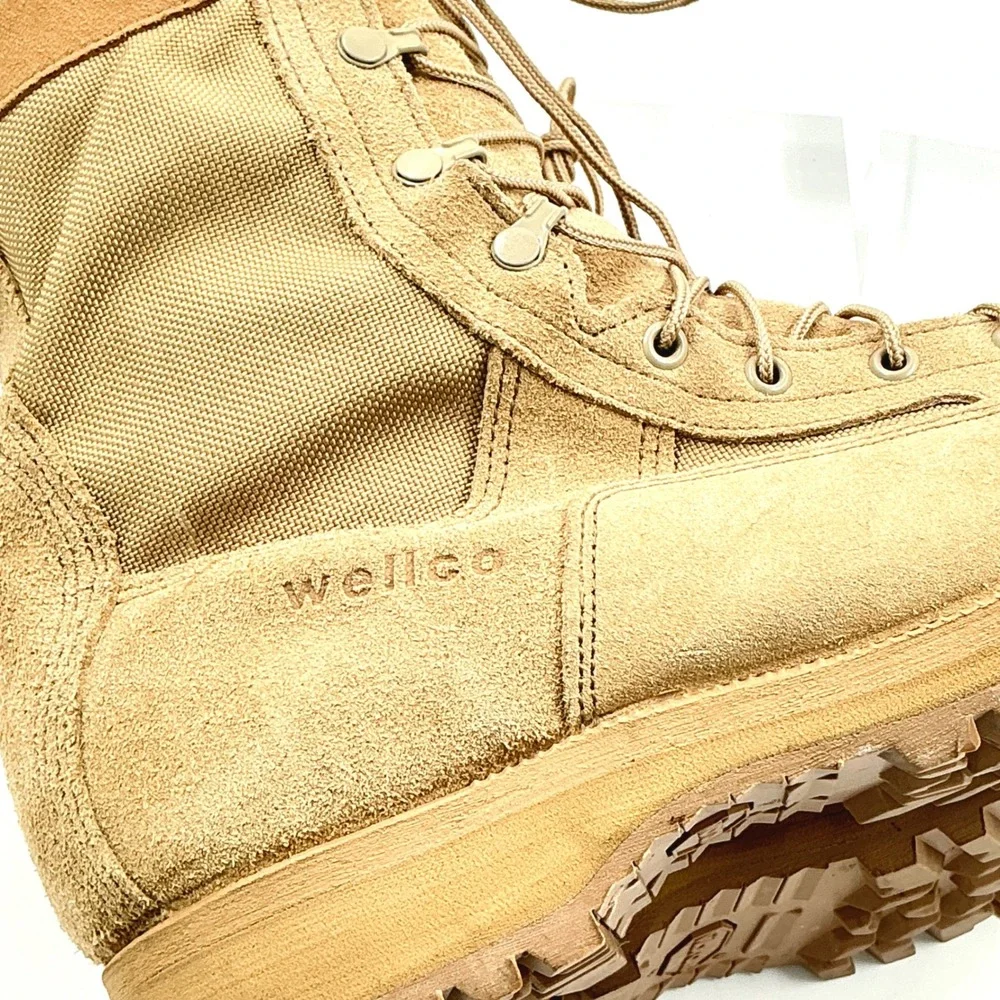 Wellco Mens Size 10.5 R Combat Boots Tan Suede USMC Military Tactical